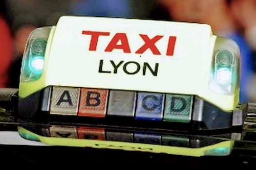 Taxi lyon